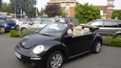 Volkswagen NEW BEETLE