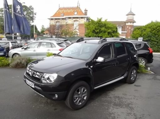Dacia DUSTER d'occasion (06/2014) disponible à Villeneuve d'Ascq