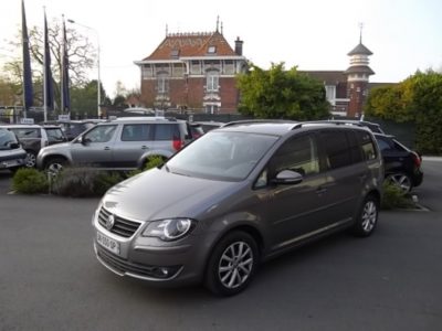 Volkswagen TOURAN d'occasion (03/2010) disponible à Villeneuve d'Ascq