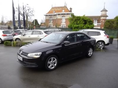 Volkswagen JETTA d'occasion (02/2012) disponible à Villeneuve d'Ascq