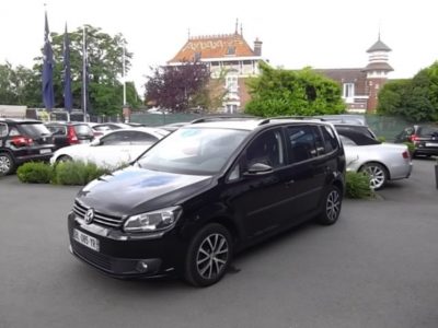 Volkswagen TOURAN d'occasion (04/2011) disponible à Villeneuve d'Ascq