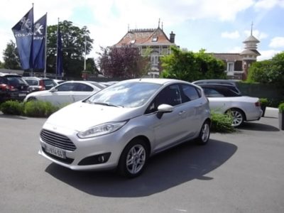 Ford FIESTA d'occasion (08/2014) en vente à Villeneuve d'Ascq