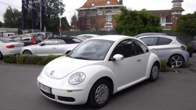 Volkswagen NEW BEETLE