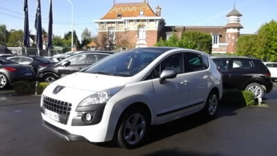 PEUGEOT  3008