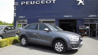 Q3 2.0 TDI 140 AMBIENTE