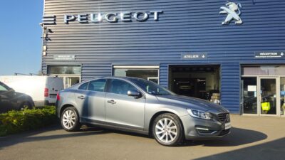 VOLVO S60 T3 152CH